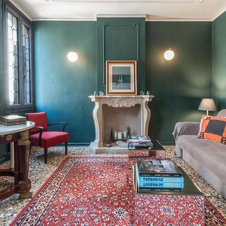Stylish Renovated Apartment In The Heart Of The City Venice Ngoại thất bức ảnh
