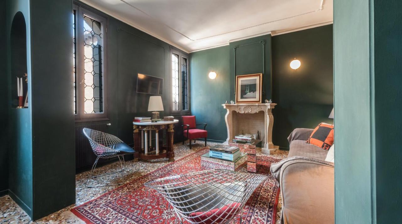 Stylish Renovated Apartment In The Heart Of The City Venice Ngoại thất bức ảnh